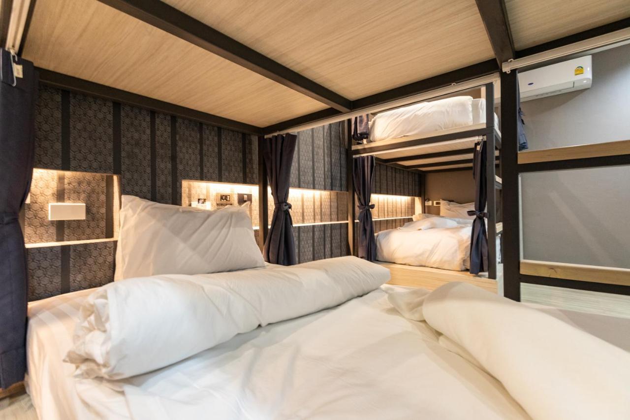 Baan Kun Mhor Hostel บ้านคุณหมอโฮสเทล Μπανγκόκ Εξωτερικό φωτογραφία